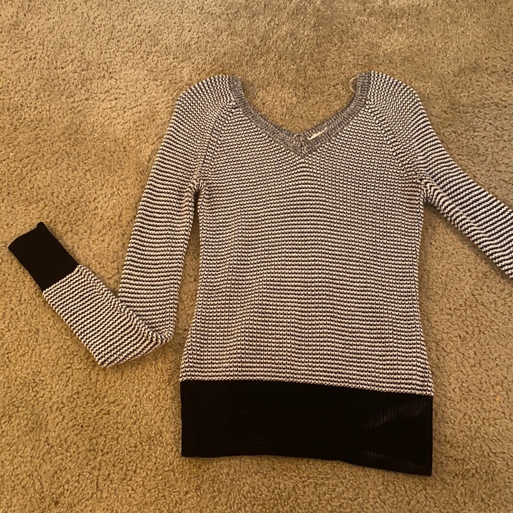 Calvin Klein Sweater